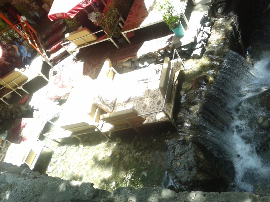 Darband cafes in the middle of the river